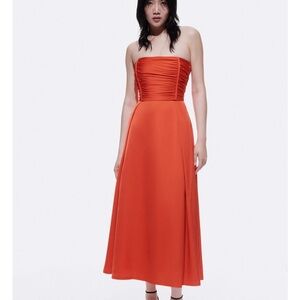 Elegant Orange Strapless Midi Dress